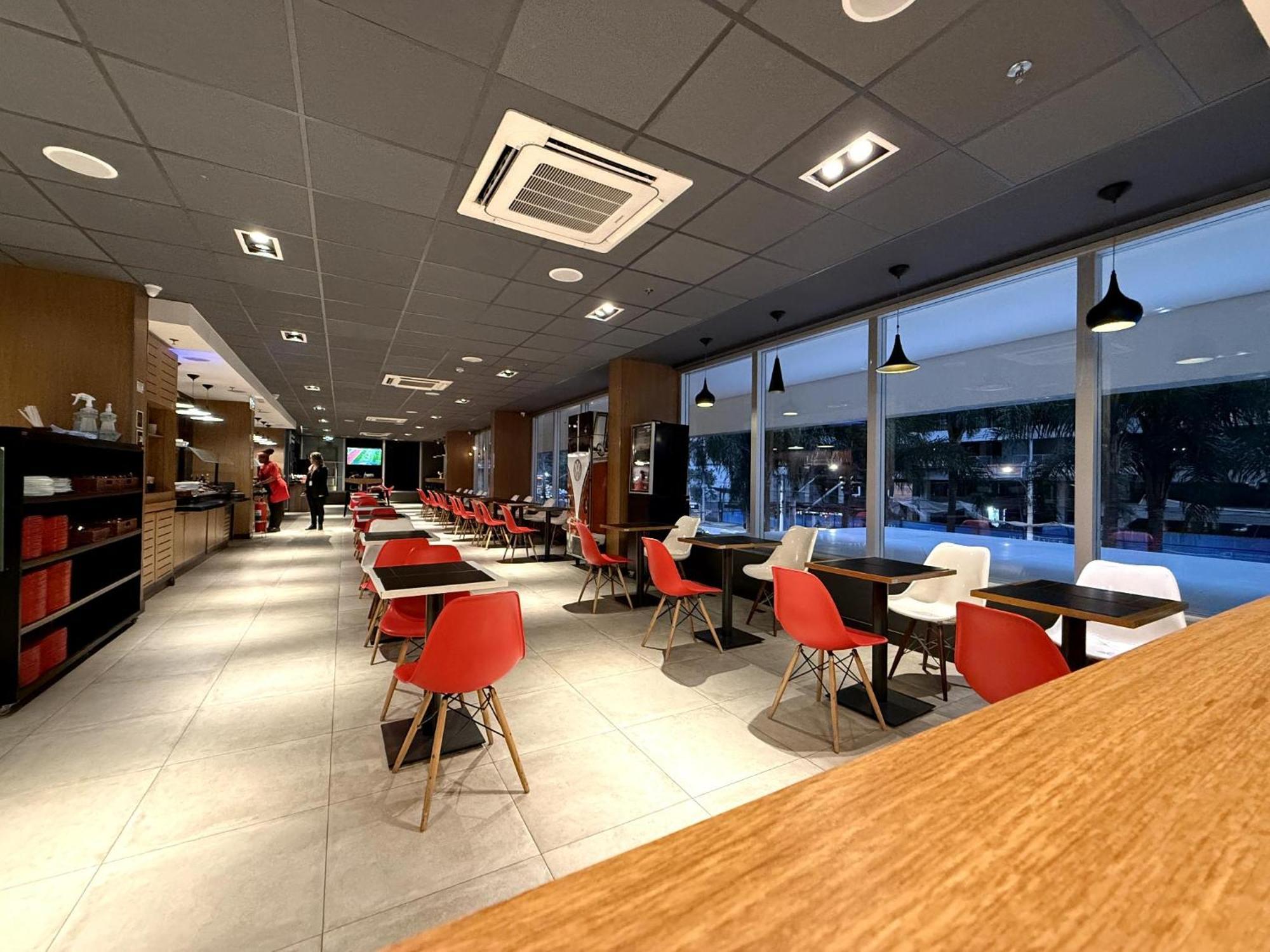 Ibis Sao Paulo Ibirapuera Hotell Exteriör bild